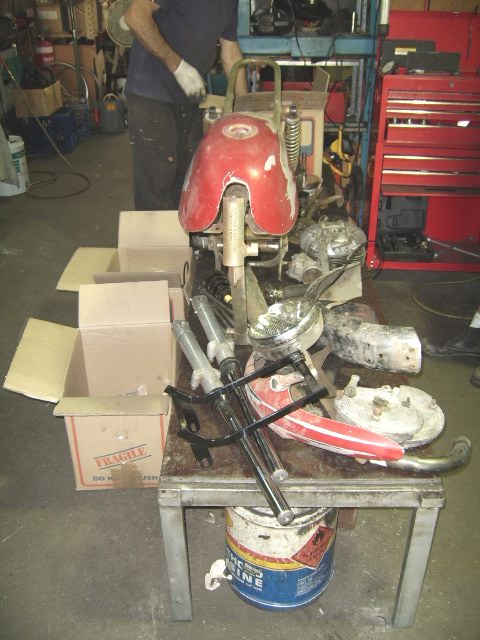 Ducati_1972_450_Shotgun_0.jpg