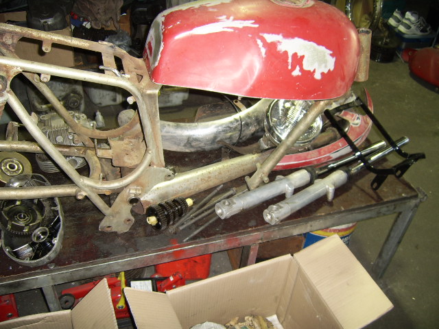 Ducati_1972_450_Shotgun_1.jpg