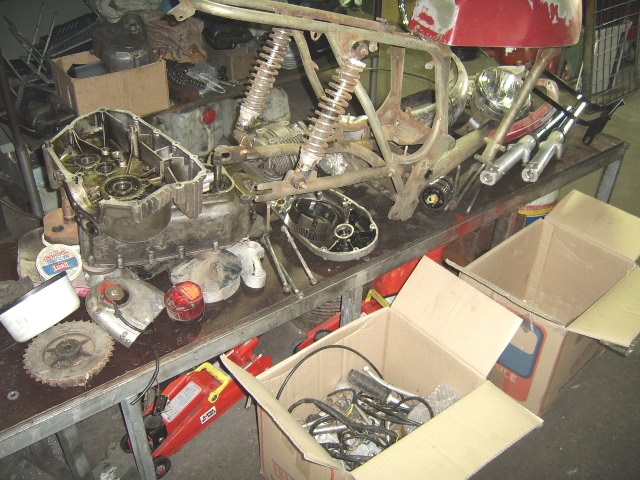 Ducati_1972_450_Shotgun_2.jpg