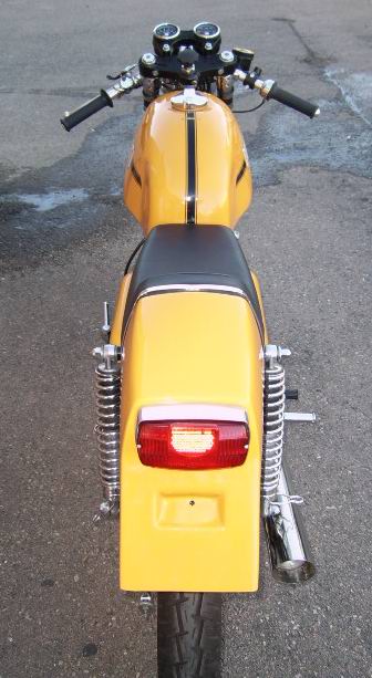 Ducati_1974_450_Desmo_rear.jpg