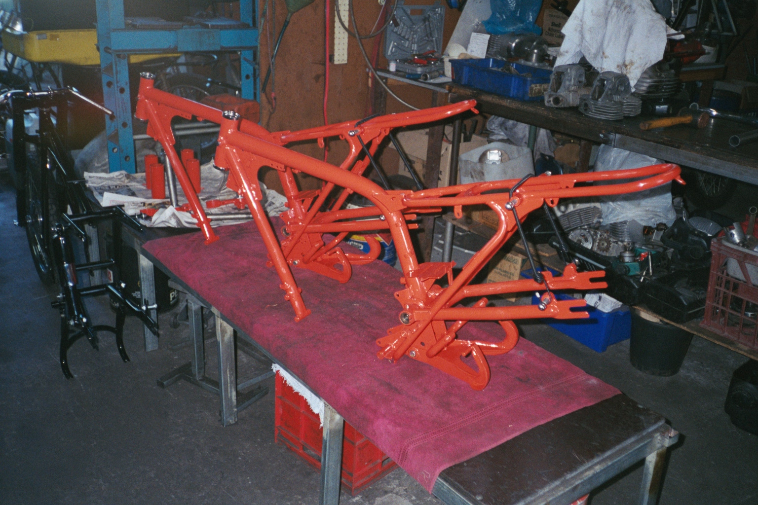 Ducati_Mach_1_frames.jpg