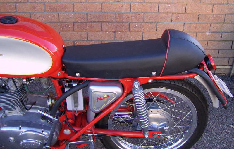 Ducati_Monza_250_Replica_Seat.jpg