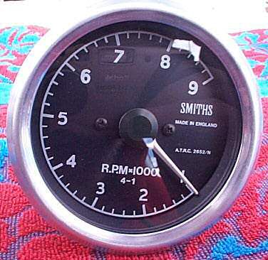 Smiths_Racing_Tachometer_1-9k.jpg